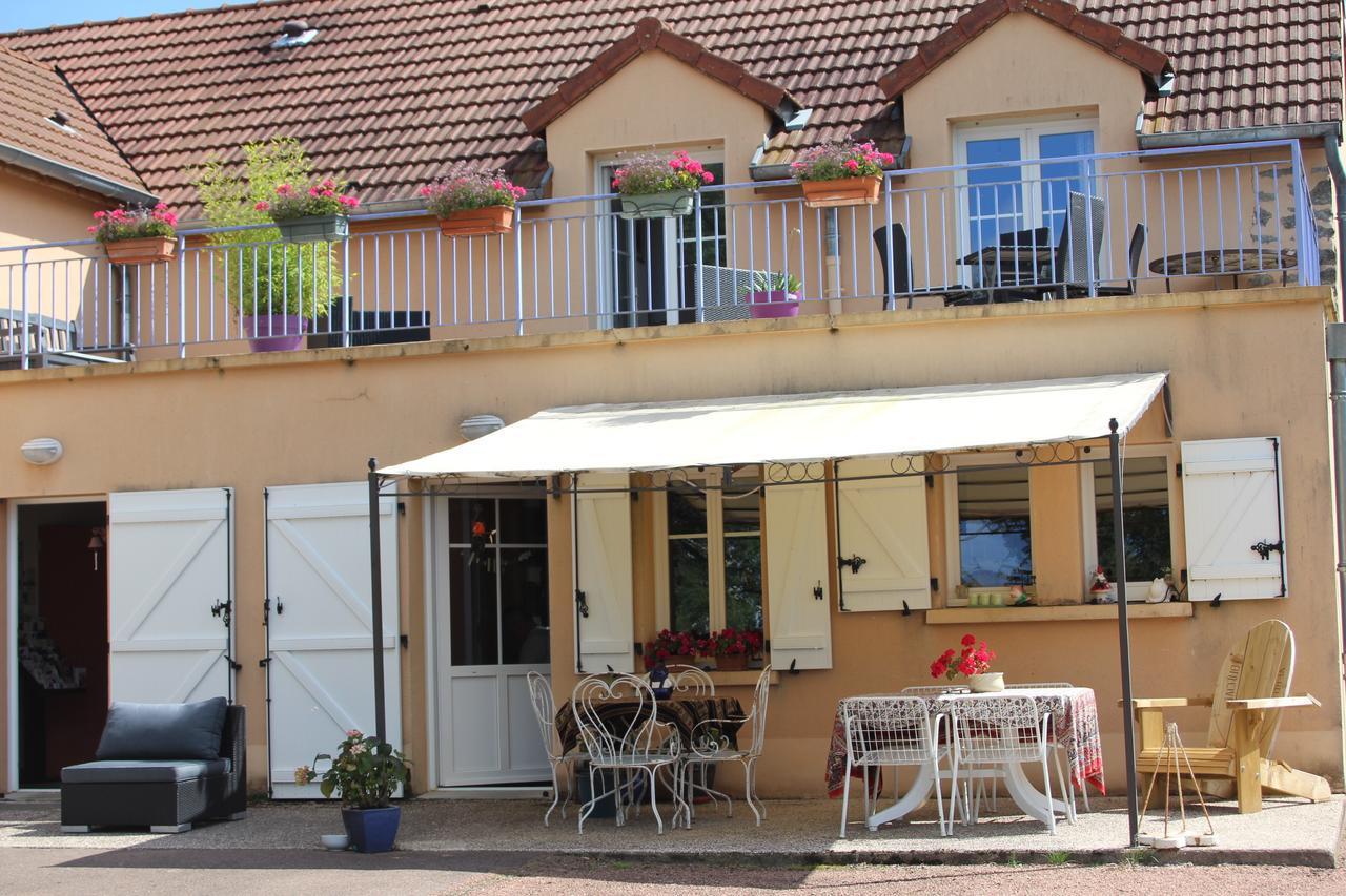 Au Rendez Vous De L'Auxois B&B Essey Εξωτερικό φωτογραφία